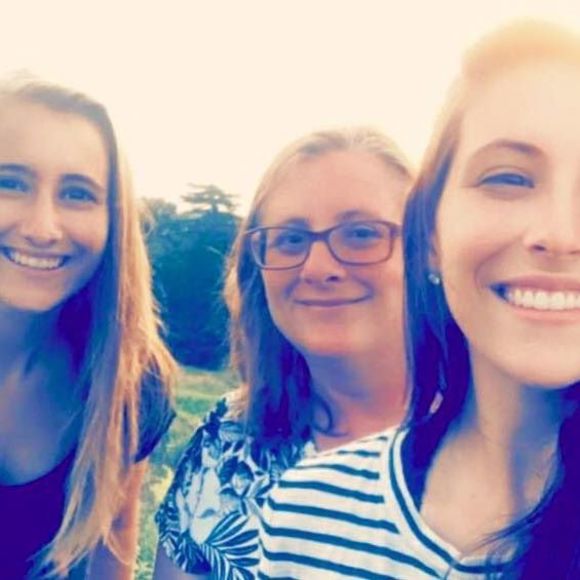 Meet your Posher, Paula - Picture 1 of 1